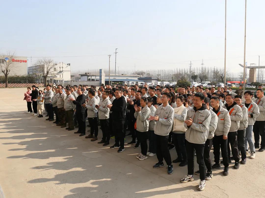 激情運(yùn)動(dòng)，快樂工作——東岳機(jī)械股份舉辦第四屆趣味運(yùn)動(dòng)會(huì)