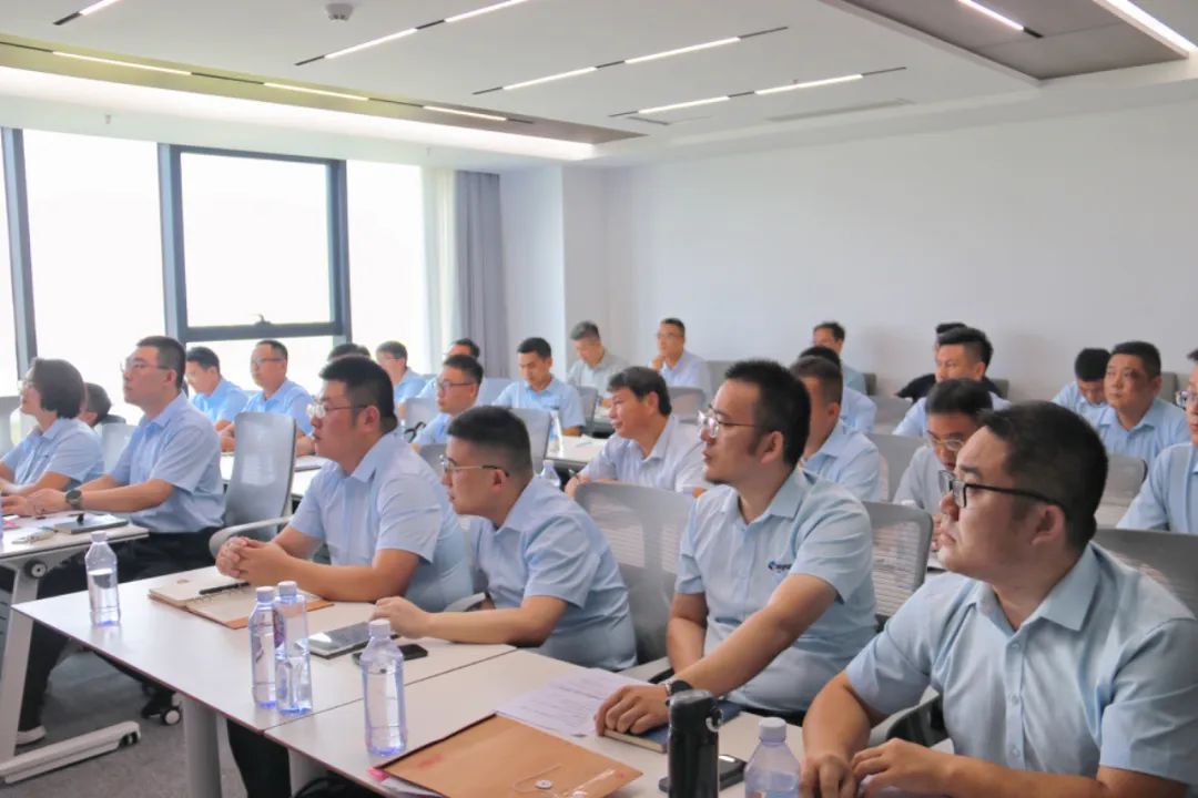 2024年上半年中層管理干部述職會(huì )議：述職曬答卷，砥礪再奮進(jìn)。